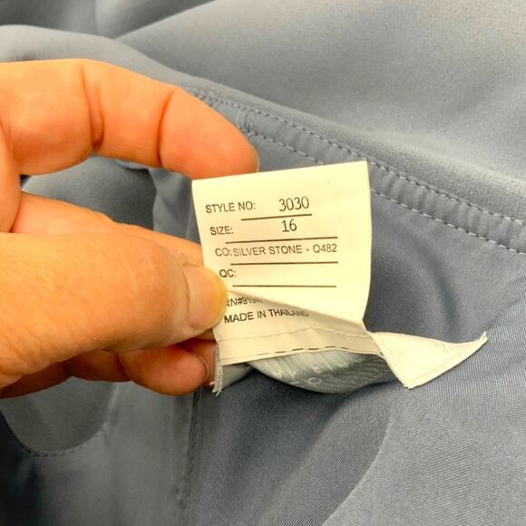 Dessy Collection Off the Shoulder Crepe Column Gown Silverstone Size 16 NWT $262 - Picture 7 of 10